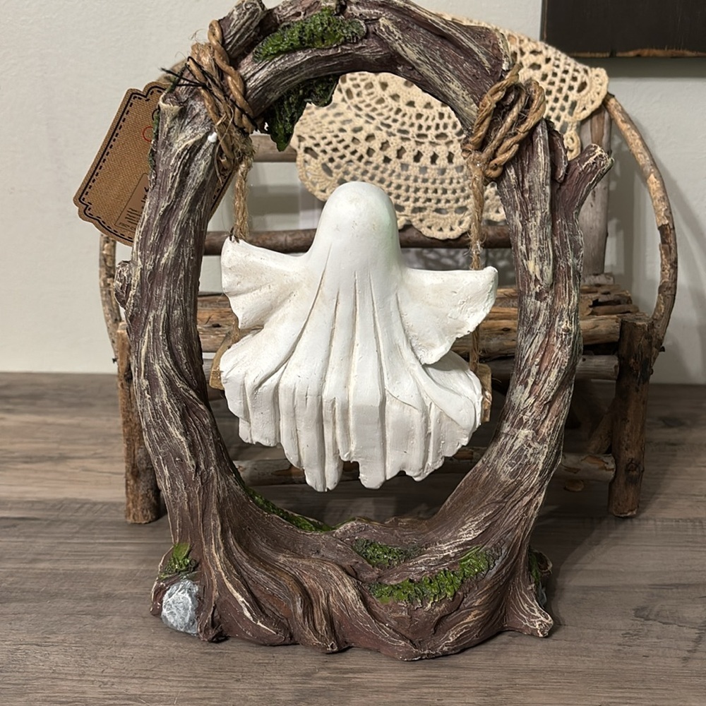 LAST ONE! SWEET STREET Ghost on Tree Swing Halloween Tabletop DecorNEW VIRAL - Picture 6 of 10